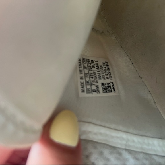 NMDs - Picture 5 of 5